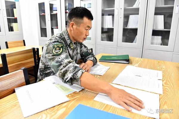 入伍20年的“兵王”，了不起