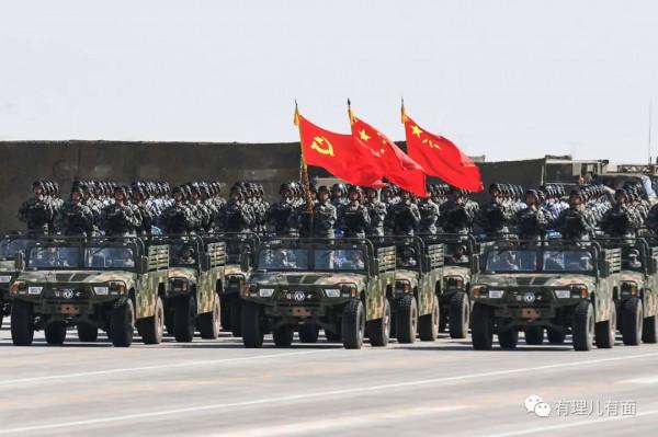 阿拉斯加海域的“中國軍艦”，震碎了美國人的玻璃心！