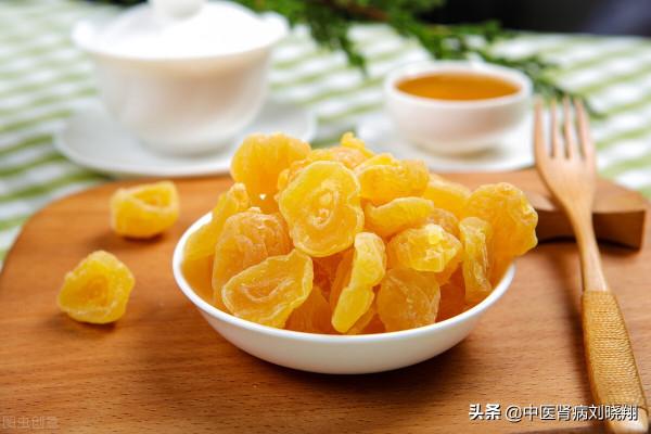 食鹽傷腎，碰巧它藏身在你愛吃的這些零食還有調味品中