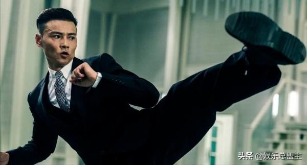 地位懸殊追得美人,靠妻子走紅,“西裝暴徒”張晉成功的秘密 地位懸殊追得美人,靠妻子走紅,“西裝暴徒”張晉成功的秘密