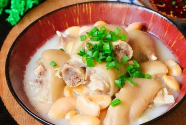 川菜十大不辣經典名菜：東坡肘子上榜 開水白菜號稱川菜之王