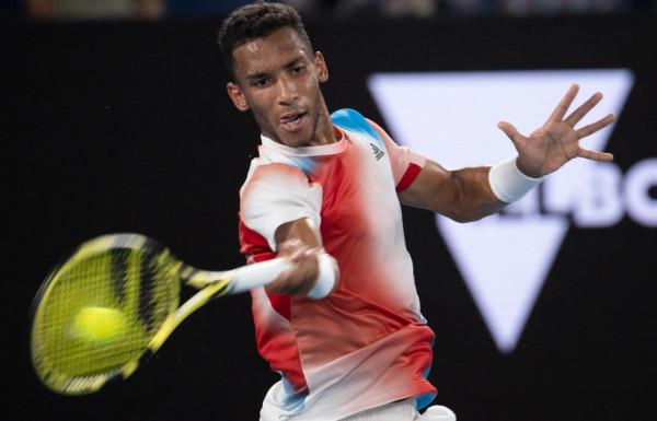 澳網｜梅德韋傑夫午夜大逆轉 齊齊帕斯三度進四強