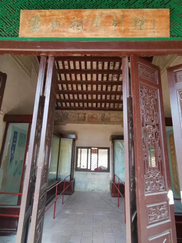 雷州有座千年古祠，全國罕見的五代石人石狗