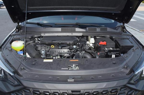 新車 | 12月4日上市，東風風神奕炫暗夜家族官圖曝光，配原廠剪刀門