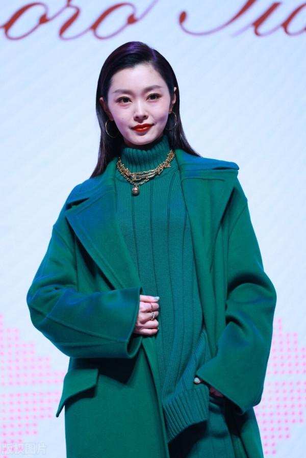 綠色的宋軼，彰顯貴族風範