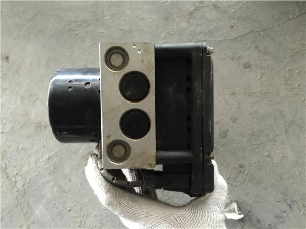 POLO ABS泵供電電壓故障怎麼辦? POLO ABS泵供電電壓故障怎麼辦?