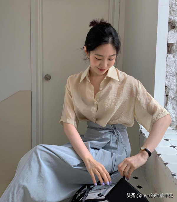 90斤和120斤的女生,穿同一件衣服差別到底有多大 90斤和120斤的女生,穿同一件衣服差別到底有多大