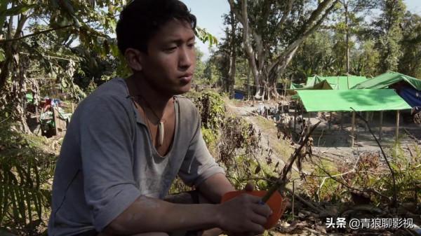 緬甸血琥珀有多值錢，大二小夥輟學進山採礦，一袋價值9萬元？