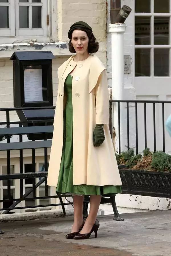 跟麥瑟爾夫人學習穿搭