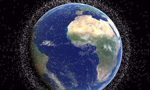 58年前,美國為對付蘇聯,將4億枚銅針撒到太空中,最終變為垃圾 58年前,美國為對付蘇聯,將4億枚銅針撒到太空中,最終變為垃圾