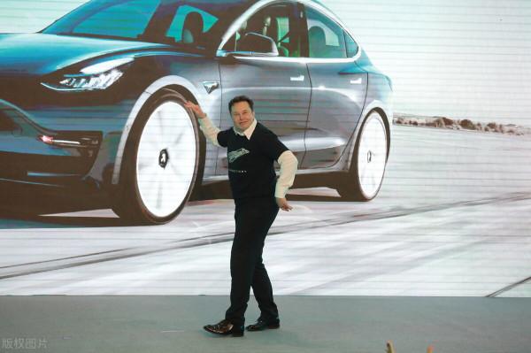 馬斯克：所以，現在就去冒險吧