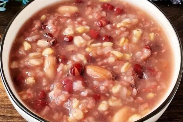 想要孩子脾胃好 雜糧粥米不能少,七日早餐雜糧粥每天不重樣 想要孩子脾胃好 雜糧粥米不能少,七日早餐雜糧粥每天不重樣