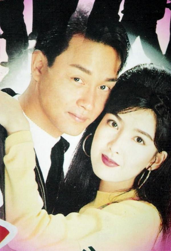 一組周慧敏的老照片曝光，一定有你沒見過的