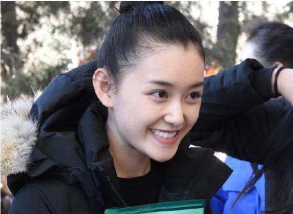 明星藝考路透:有人今昔無差別,有人直接換了臉,就因紅氣養人? 明星藝考路透:有人今昔無差別,有人直接換了臉,就因紅氣養人?