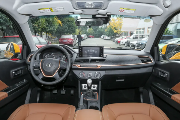 售價不足10萬，長城皮卡風駿7超值版和精英版，誰更值得擁有