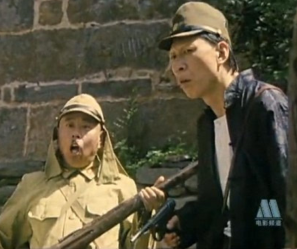 5位扮演“漢奸”的演員：杜旭東不敢去家長會，李明搭出租遭拒載