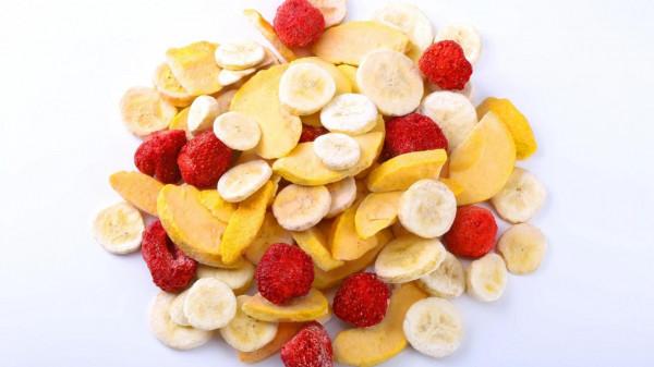 變醜警告！避開5類加速面板衰老的食物