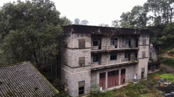 四川廢棄的軍工廠，曾是深山裡的繁華小城，如今卻十分冷清