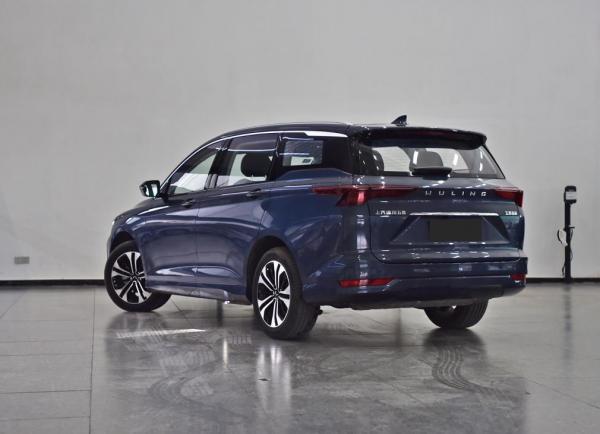 10多萬的優質家用車繞不開這三款,空間大座椅舒適,省油還耐用 10多萬的優質家用車繞不開這三款,空間大座椅舒適,省油還耐用