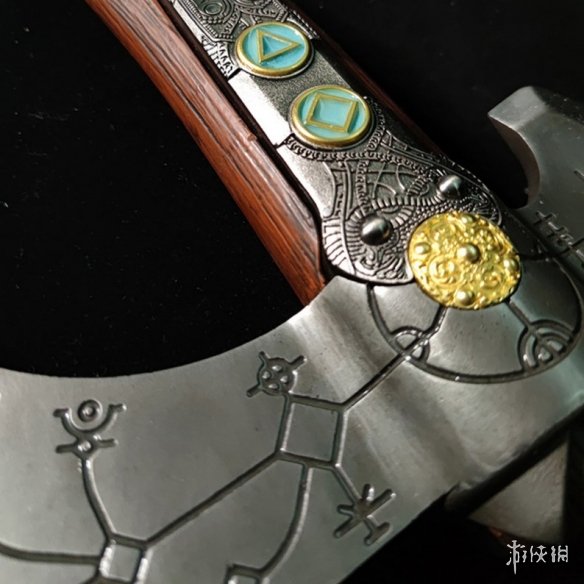 玩家分享自己的聖誕禮物!《戰神4》奎爺 利維坦戰斧 玩家分享自己的聖誕禮物!《戰神4》奎爺 利維坦戰斧