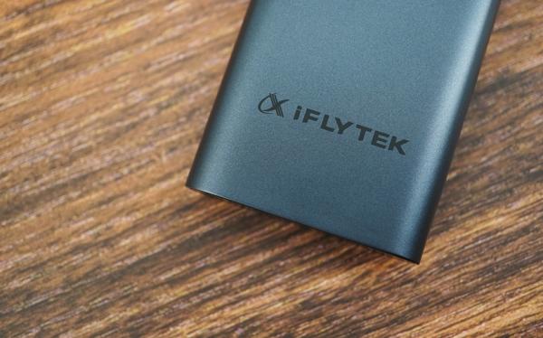 訊飛智慧錄音筆 SR302 Pro 動手玩:完全離線也能實時轉寫 訊飛智慧錄音筆 SR302 Pro 動手玩:完全離線也能實時轉寫