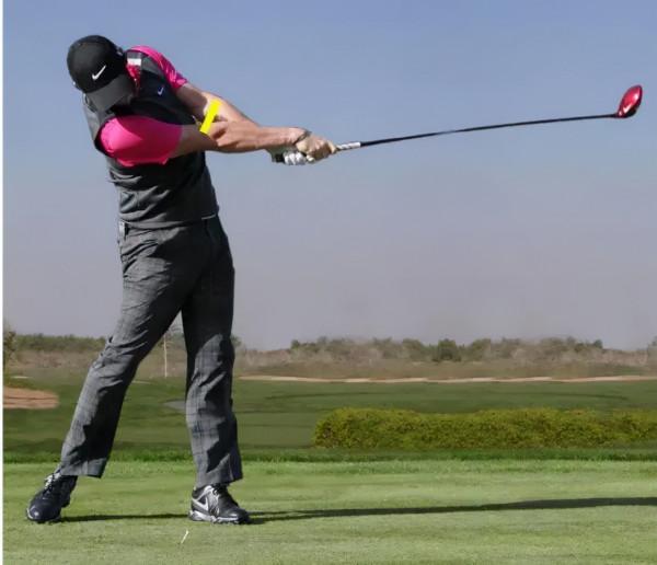 送杆不徹底？手臂彎曲，站不穩失去平衡？