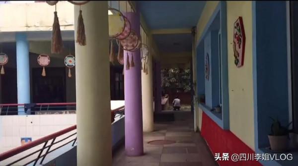 說說小孫女在一年之內上了三所幼兒園，轉三次幼兒園的事
