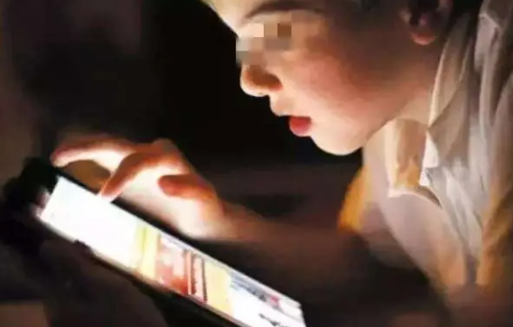 半夜悄悄看“不良網站”,刪除瀏覽記錄也沒用,“壞影響”已發生 半夜悄悄看“不良網站”,刪除瀏覽記錄也沒用,“壞影響”已發生