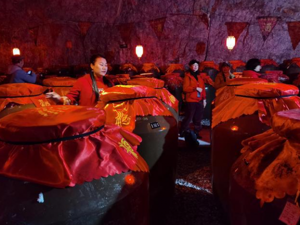 白酒到底該如何儲存,陳放幾年才最好喝?時間越長會越值錢嗎 白酒到底該如何儲存,陳放幾年才最好喝?時間越長會越值錢嗎