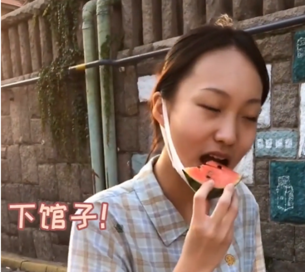 不帶貨不開小櫥窗，“貝勒爺”的清醒，扯下了多少網紅的遮羞布？