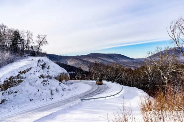 最適合自駕的季節,12條自駕路線,人少景美,總有一條適合你 最適合自駕的季節,12條自駕路線,人少景美,總有一條適合你