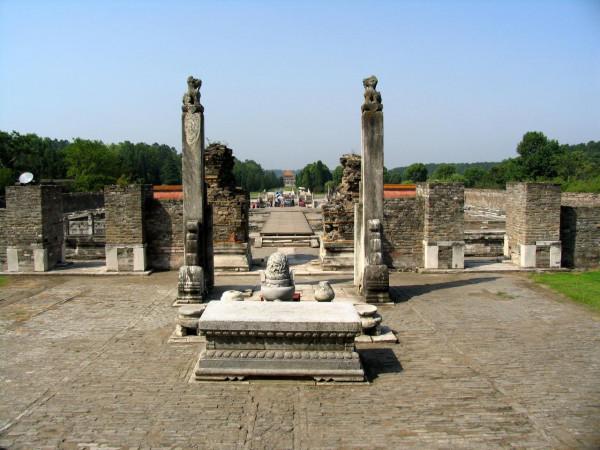 探訪明朝最奢華的陵寢——明顯陵