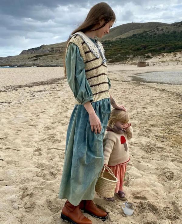 4條好看不凍人的厚半裙，搭什麼都顯瘦