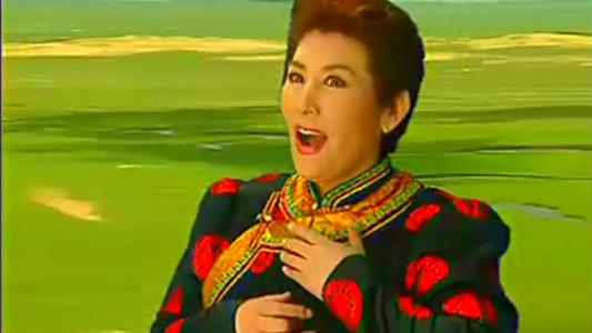 德德瑪之子馬克塔勒：心疼腦溢血偏癱的母親，像愛媽媽一樣愛繼父