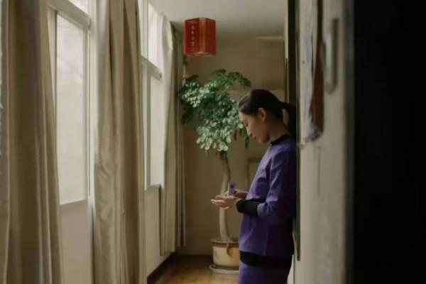 相依為命的弟弟竟是親兒子？她可真敢演