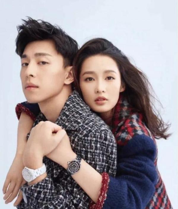 鄧倫傳過幾個緋聞女友，特別是金晨和李沁，有著非一般的關係