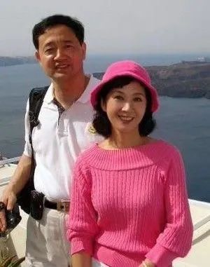 中國8大美人今昔顏值對比，有人整容顏垮，有人優雅老去，差距大