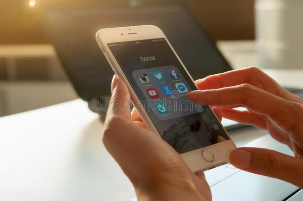 蘋果宣佈iPhone6Plus剛過時?時隔7年還能用,太誇張 蘋果宣佈iPhone6Plus剛過時?時隔7年還能用,太誇張