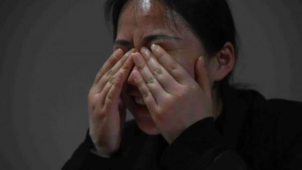 95後女孩照顧腦癱弟弟20年，晚上抱著睡，不敢找物件，怕拖累別人