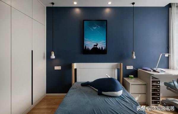 “雙眼皮”吊頂，開放式廚房，她家現代時尚，暖暖的北歐風超治癒