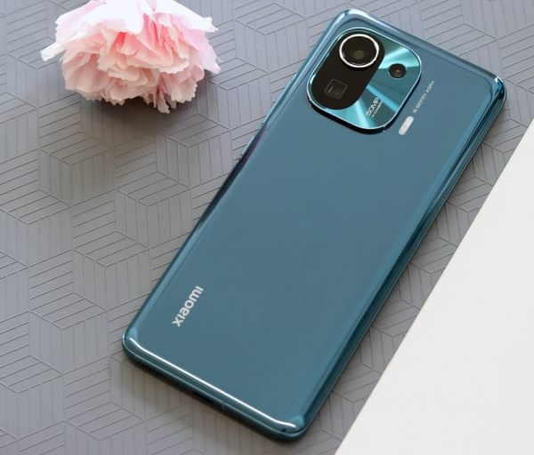 2022年首選這3款手機，最高跑分85W，最低僅2399元，還能再用3年