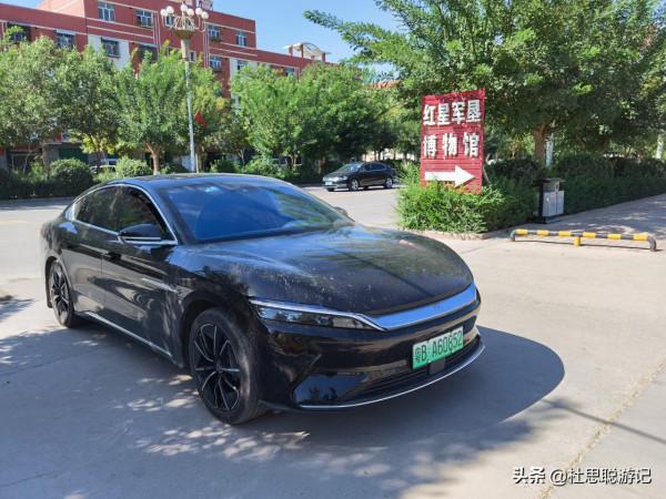 漢EV自駕新疆，離開新疆之前的兩個願望就是看棉花和吃羊肉串