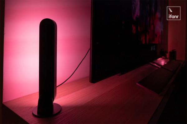 飛利浦家庭影院氛圍燈體驗：可能是晚上最適合開著的燈