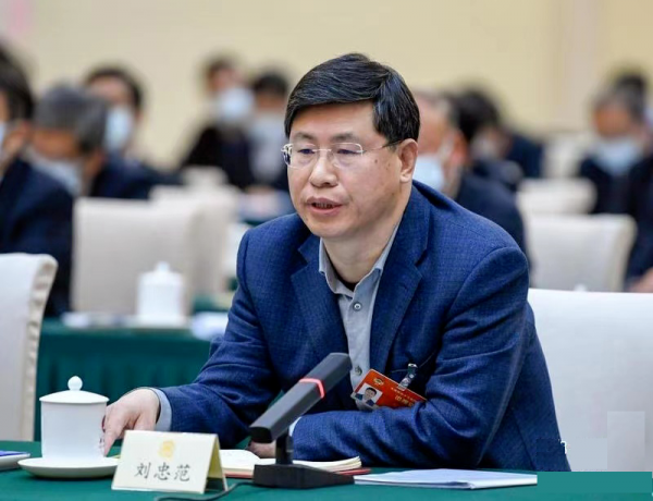 穩字當頭，穩什麼？穩中求進，進什麼？