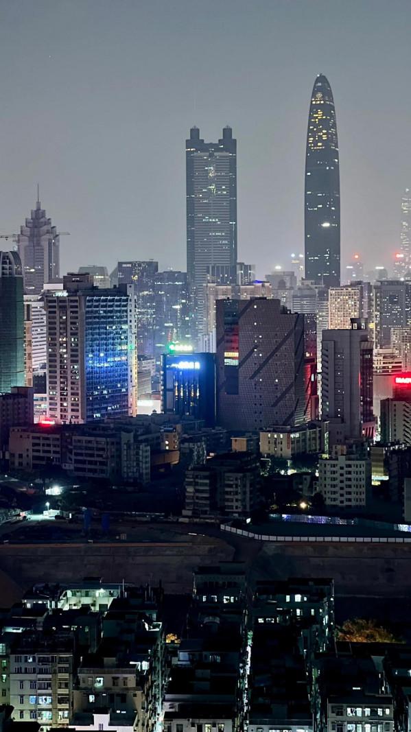 iPhone13 pro max分享幾張夜景和長焦