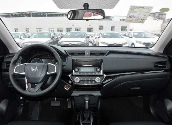 預算7萬，艾瑞澤5 PLUS、帝豪、名爵5、英朗、凌派怎麼選？