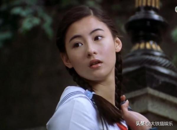 臉沒恢復就先別出來撈金了，腫脹、僵硬感溢位螢幕，顏值崩了一地