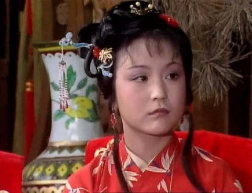 查抄大觀園，三位表小姐只有寶釵避嫌搬走，為何黛玉湘雲都不搬？