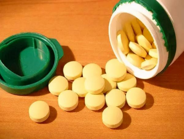 沙坦類降壓藥天天吃，忽略這4點，可能會有風險