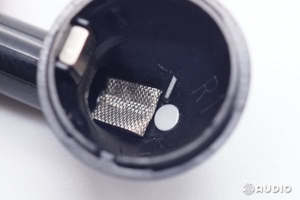 淺入耳式設計,5.1藍芽晶片,聯想thinkplus Liveods LP40拆解報告 淺入耳式設計,5.1藍芽晶片,聯想thinkplus Liveods LP40拆解報告